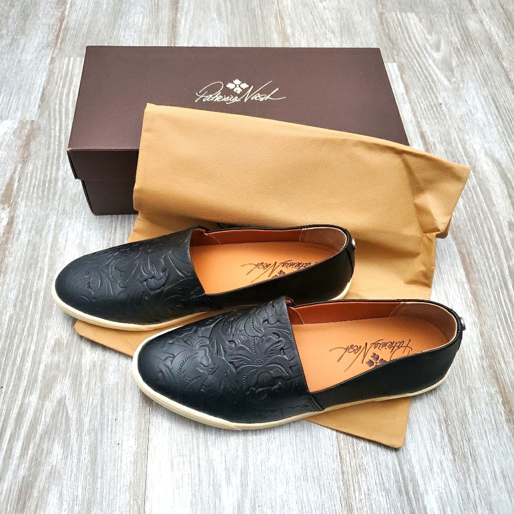 PATRICIA NASH Black Slip On Flats Loafers